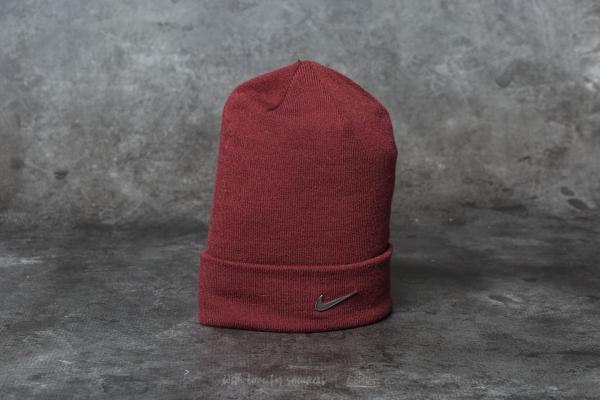 Nike Swoosh Beanie Maroon/ Metallic Silver