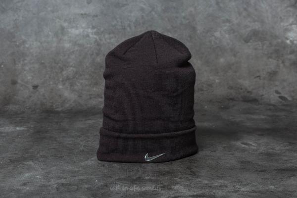 Nike Swoosh Beanie Black/ Metallic Silver