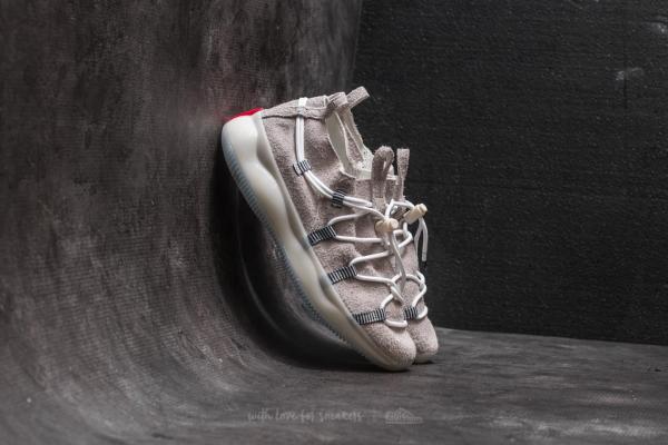 Reebok 58 Bright St DMX Alpha 10 Chalk/ White/ Black/ Scarlet
