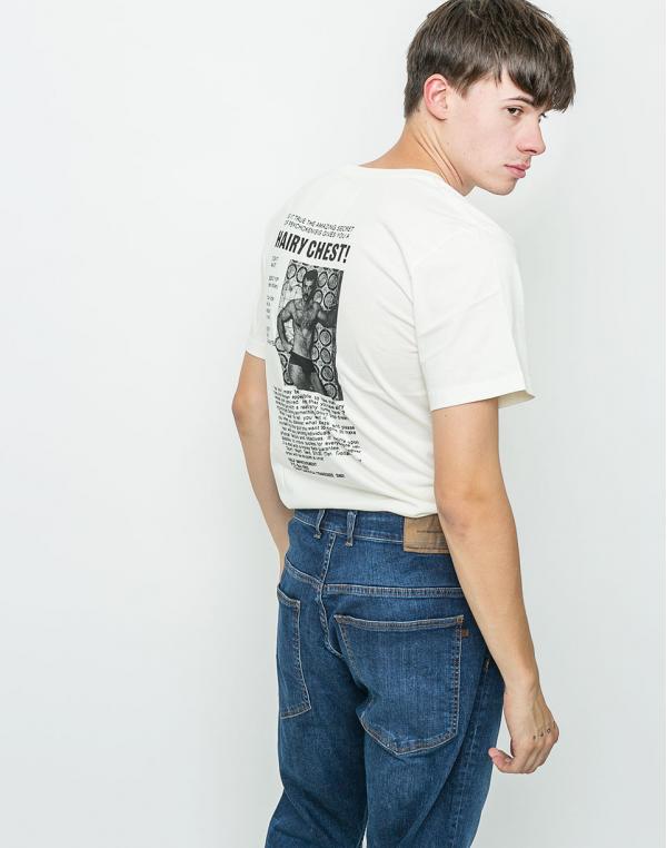 Triko Dedicated Hairy Chest Off-White
