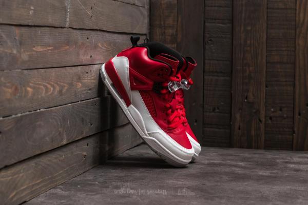 Jordan Spizike Gym Red/ Black-White-Wolf Grey