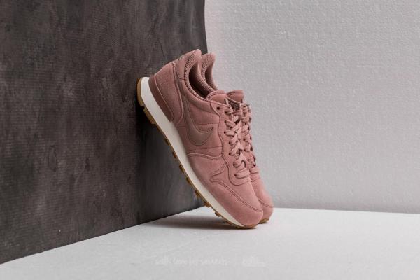 Nike W Internationalist SE Particle Pink/ Particle Pink