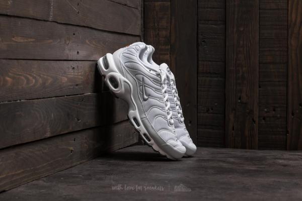 Nike Air Max Plus White/ White-Black-Cool Grey