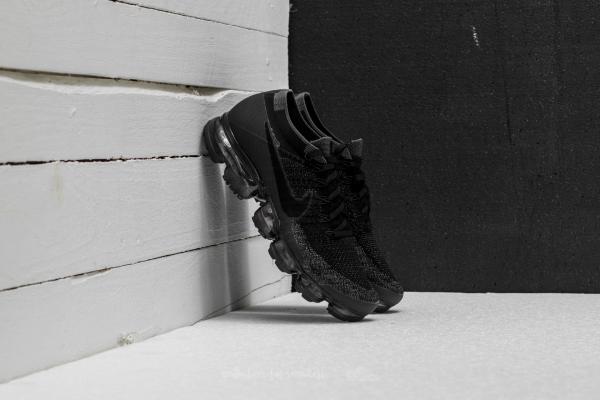 Nike Air Vapormax Flyknit Black/ Anthracite-Dark Grey