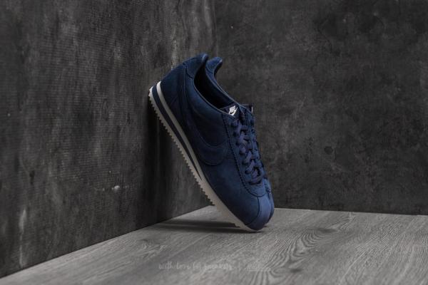 Nike Classic Cortez SE Midnight Navy/ Midnight Navy