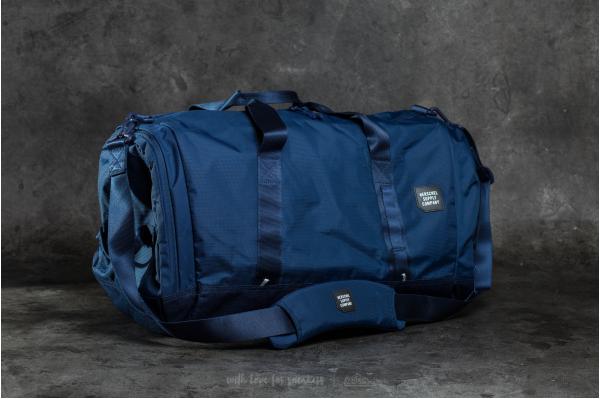 Herschel Supply Co. Gorge Duffle Peacoat