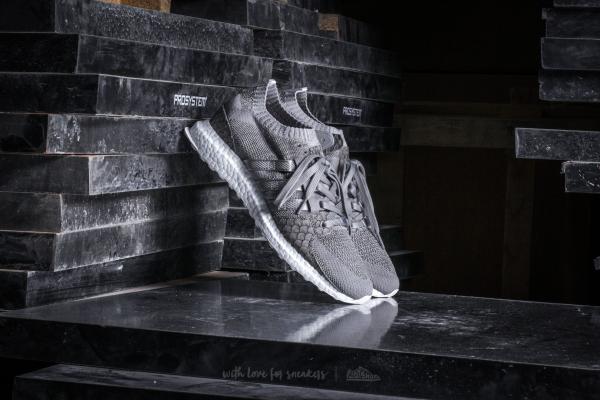 adidas x King Push Equipment Support Ultra Primeknit Stone/ Stone/ Stone