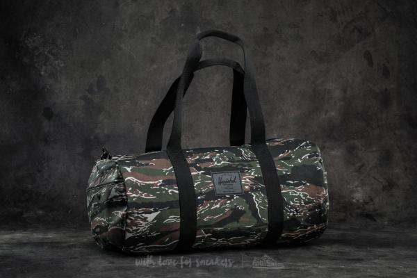 Herschel Supply Co. Sutton Mid Duffle Bag Tiger Camo