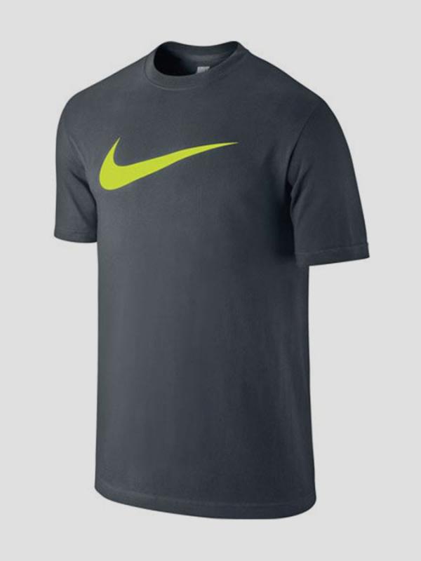 Tričko  NIKE TEE-CHEST SWOOSH Černá