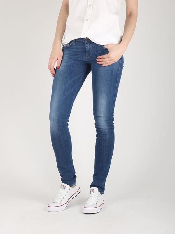 Džíny Diesel SKINZEE-LOW L.32 PANTALONI Modrá