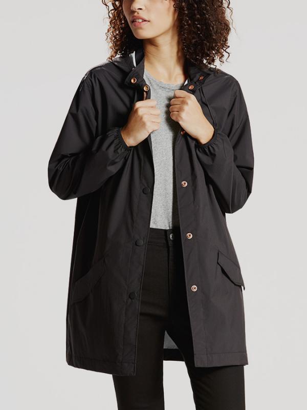 Bunda LEVI'S COMMUTER RAIN SHELL Černá