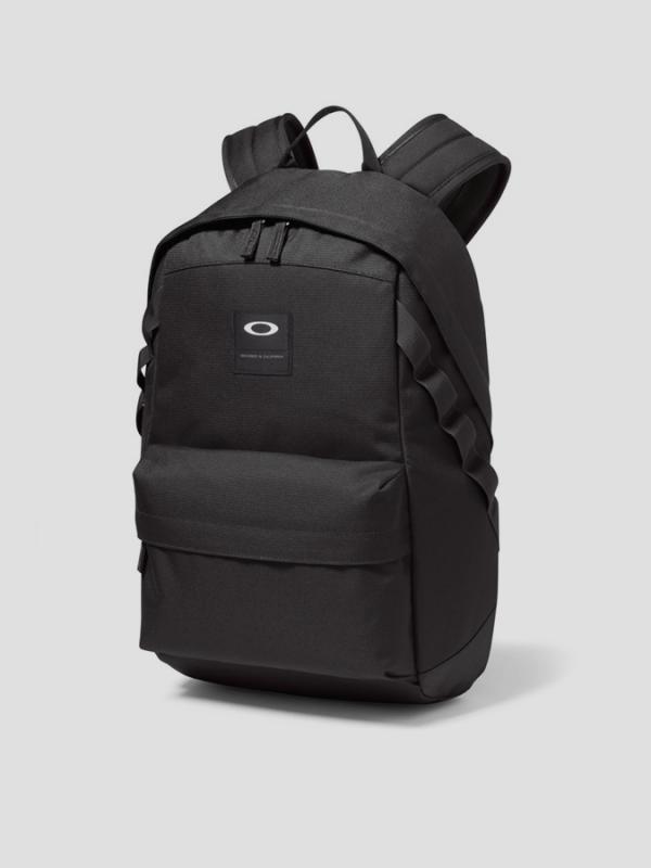 Batoh Oakley Holbrook 20L Backpack Černá