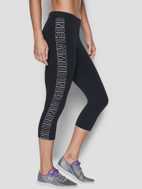 Legíny Under Armour Favorite Capri - Graphic Černá