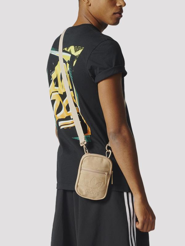 Taška adidas Originals FEST BAG CASUAL Hnědá