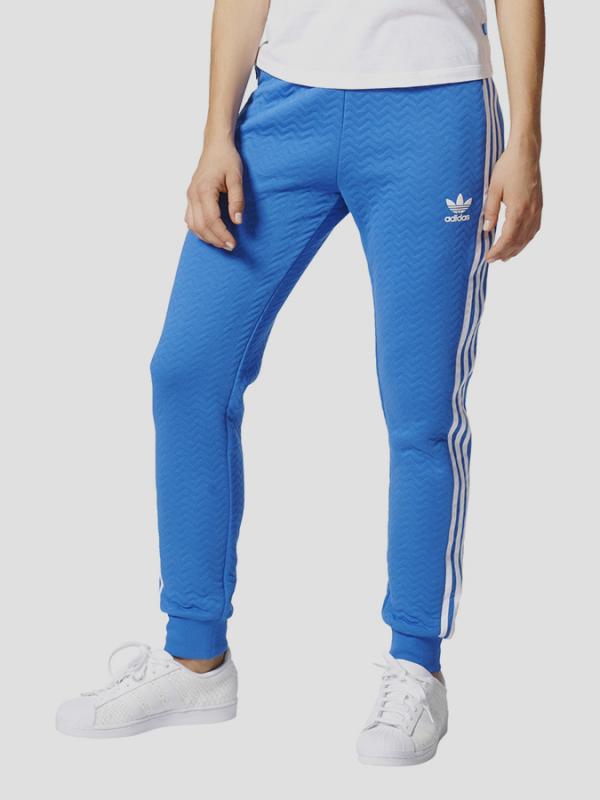 Tepláky adidas Originals REGULAR TP CUF Modrá