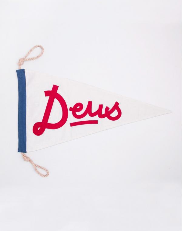 Deus Ex Machina Surf Flag Cream-Red