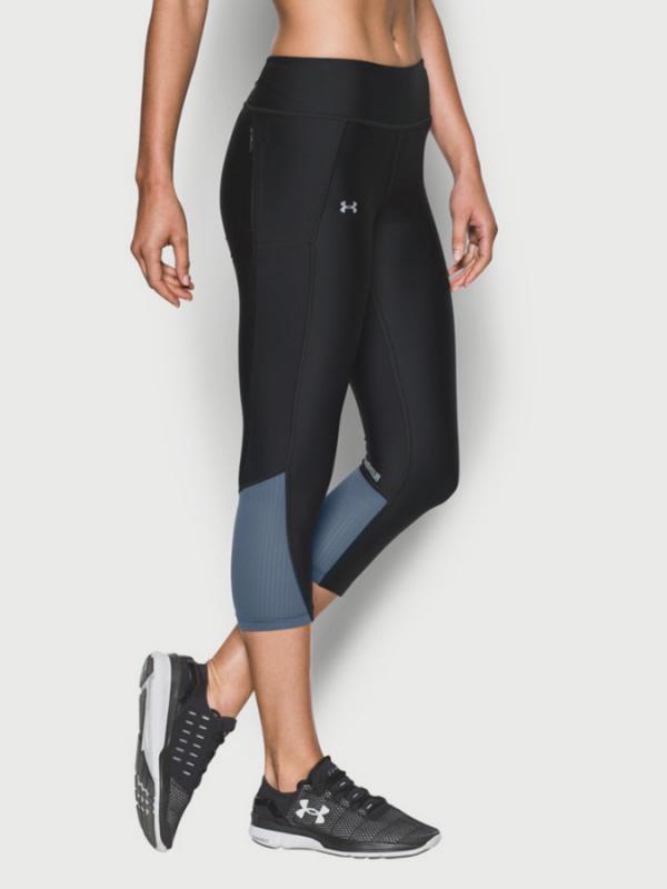 Legíny Under Armour Heatgear Fly By Capri Černá