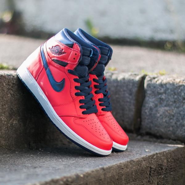 Air Jordan 1 Retro High OG Light Crimson/ Mid Navy/ University Blue-White