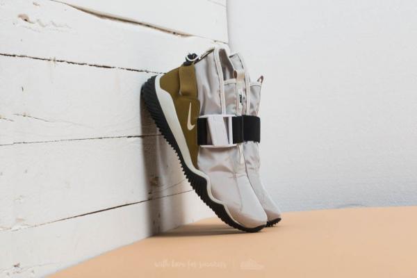 Nike Komyuter SE Light Bone/ Summit White-Black
