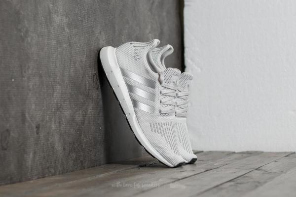 adidas Swift Run W Grey One/ Silver Metalic/ Ftw White