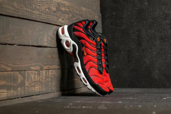 Nike Air Max Plus Black/ Team Orange-Team Red