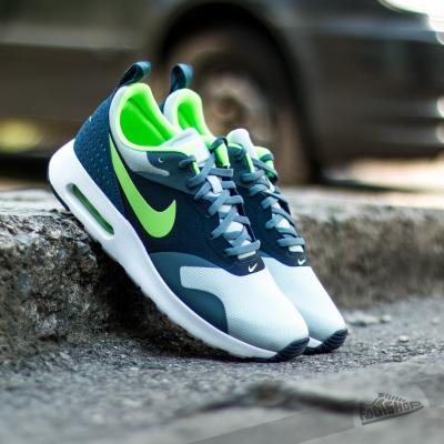 Nike Air Max Tavas Grey/ Flash Green