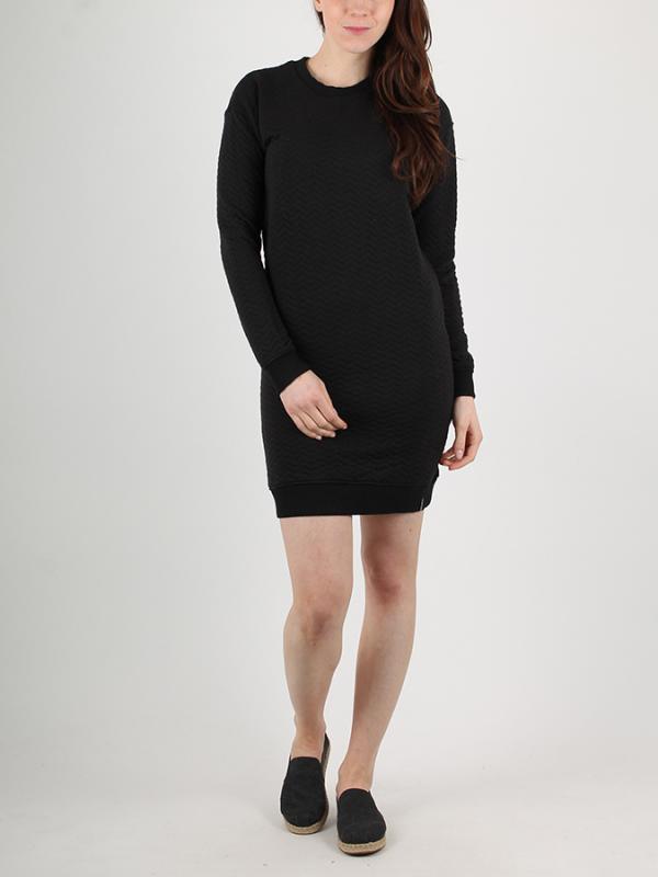Šaty Superdry QUILTED NORDIC DRESS Černá