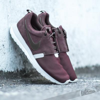 Nike Rosherun NM Barkroot Brown/Barkroot Brown-Granit