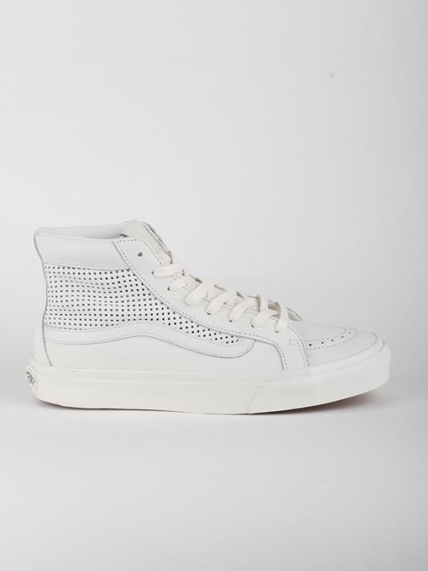 Boty Vans Ua Sk8-Hi Slim Cutou (Square Perf) Bílá