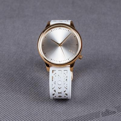 Komono Estelle Cutout White Gold