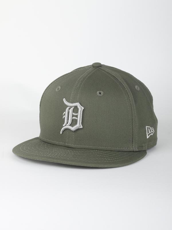 Kšiltovka New Era 950 MLB League Essential DETTIG Šedá