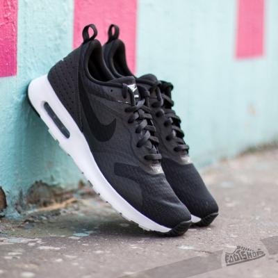 Nike Air Max Tavas Essential Black/Black-White