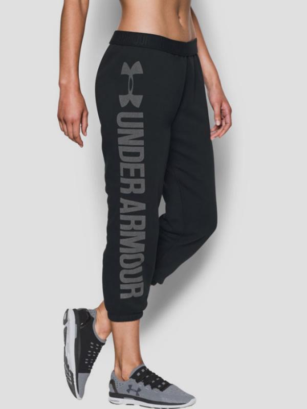 Tepláky Under Armour Favorite Fleece Capri Černá
