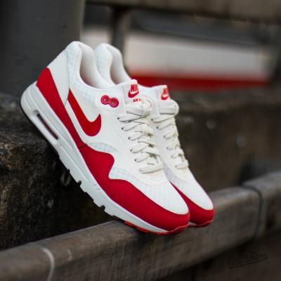 Nike Wmns Air Max 1 Ultra Essentials Sail/Challange Red-Black