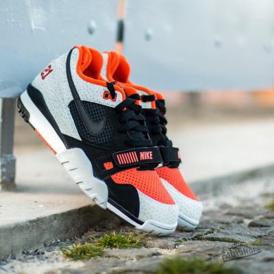 Nike Air Trainer 2 Premium QS Black/TM Orange/Wolf Grey