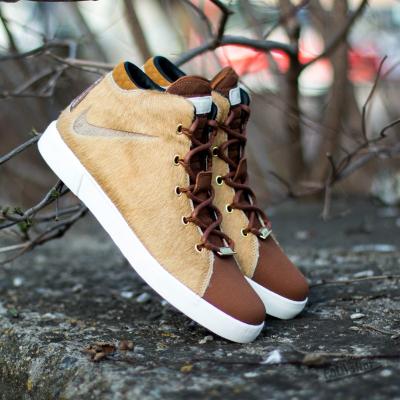 Nike LeBron XII NSW Lion LS QS Camel/Camel-Hazelnut-Sail