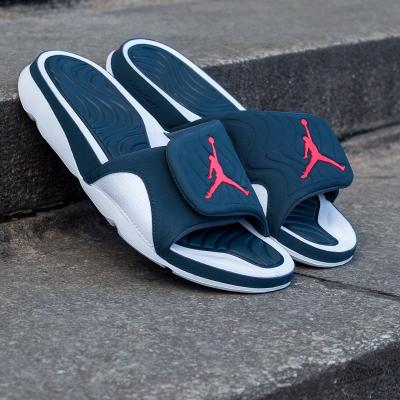 Jordan Hydro 4 Classic Charcl/Infrared-White