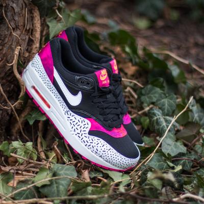 Nike Wmns Air Max 1 Print Black/White-Fireberry