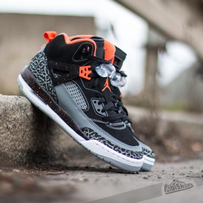 Jordan Spizike BG Black/Electro Orange/Cool Wolf Grey