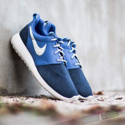 Nike Rosherun Premium Blue Legend/Light Bone