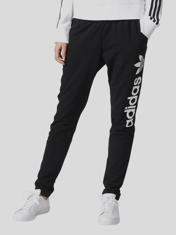 Tepláky adidas Originals LIGHT LOGO TP Černá