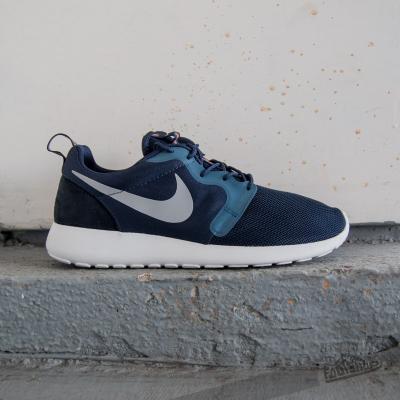 Nike Rosherun Hyp Mid Navy Blue