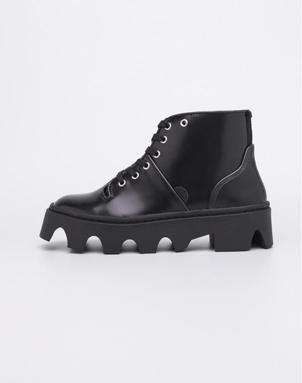 Underground Jungle Black 39