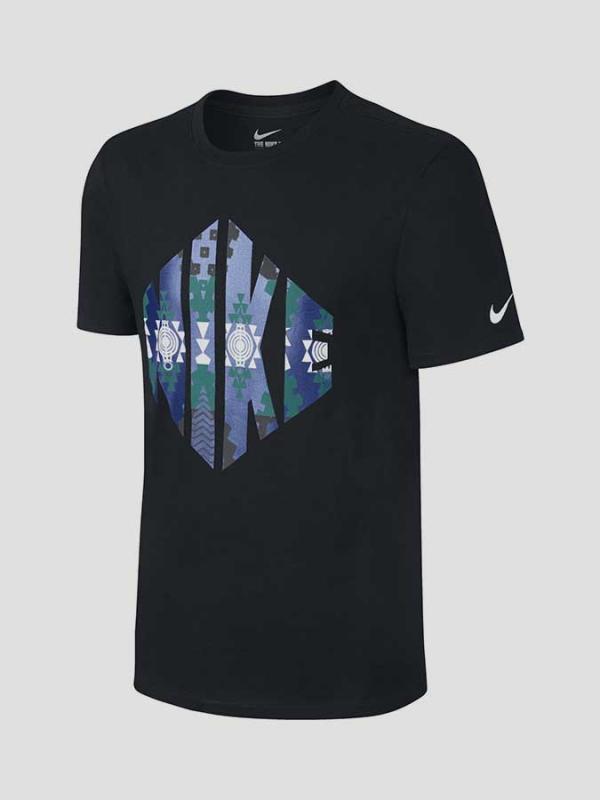 Tričko Nike TEE-SNEAKER TRIBE Černá