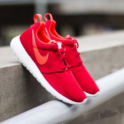 Nike Rosherun (GS) Gym Red/Bright Crimson