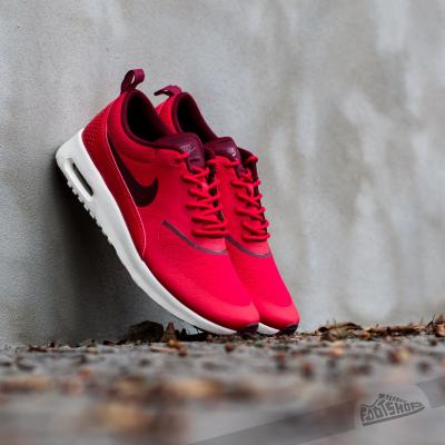 Nike WMNS Air Max Thea Action Red/Team Red Sail