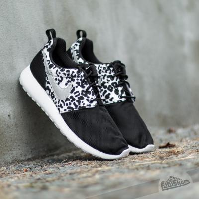 Nike Roshe One Print (GS) Black/ Metallic Silver- White