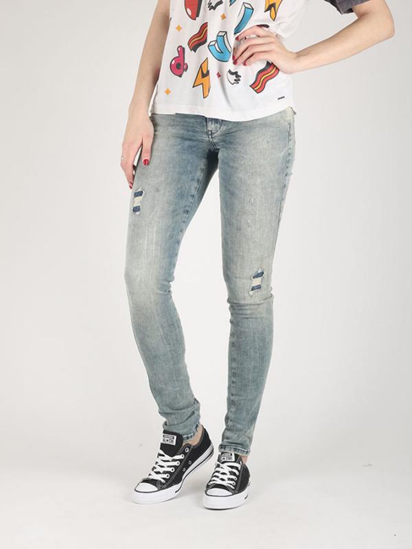 Džíny Diesel SKINZEE-LOW L.32 PANTALONI Modrá