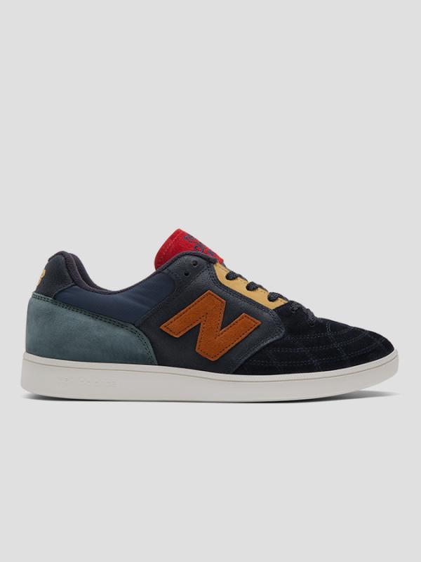 Boty New Balance EPICTRYP Barevná