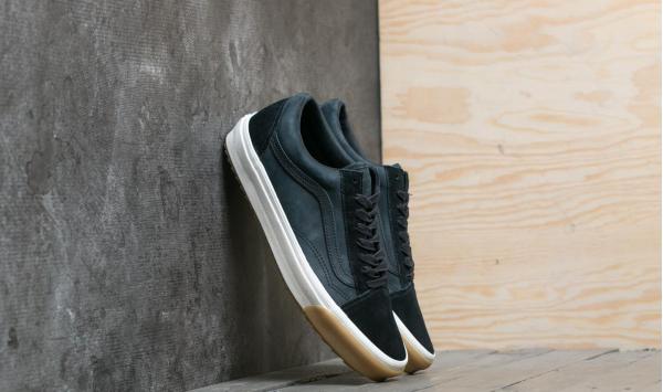 Vans Old Skool Waffles (Podium) Black/ Classic White